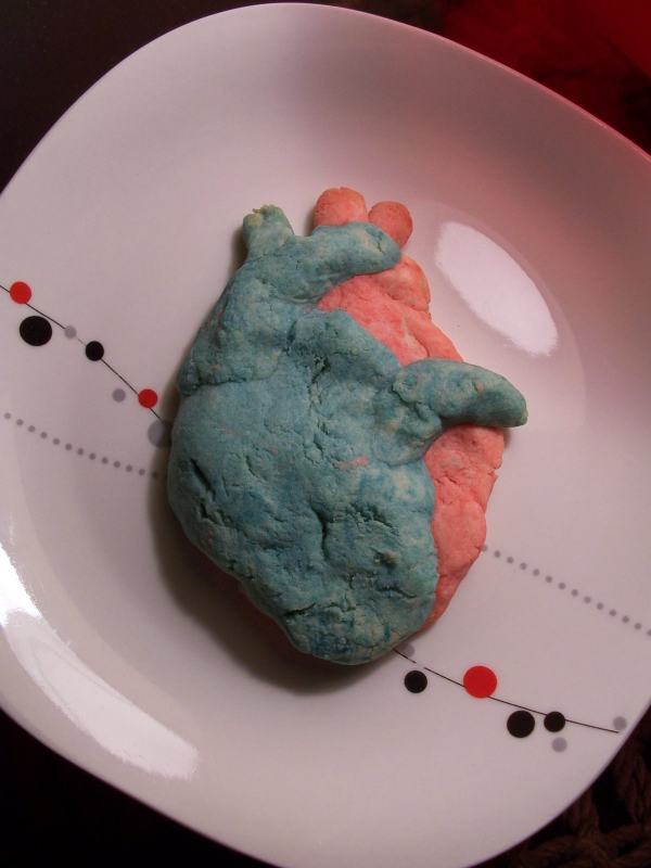 anatomical-heart-cookies-yeah-that-vegan-shit