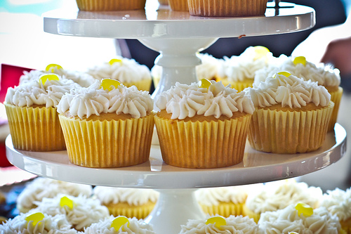lemon-cream-cheese-cupcakes