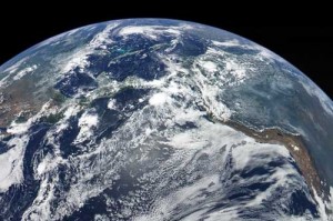 Image of the Earth on August 2, 2005, from NASA\'s Messenger spacecraft.