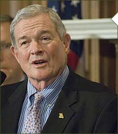 Senator Kit Bond, R-Missouri