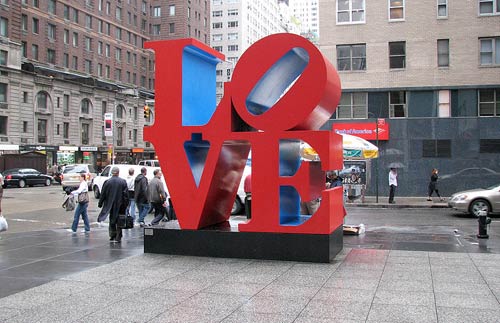 love_sculpture_ny \'Love\' sculpture by Robert Indiana, in Manhattan, NY