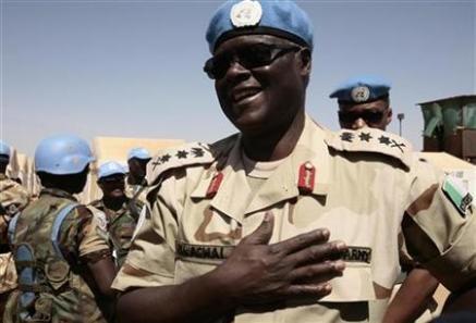 1516795842-united-nations-african-union-mission-darfur-unamid-force-commander-general