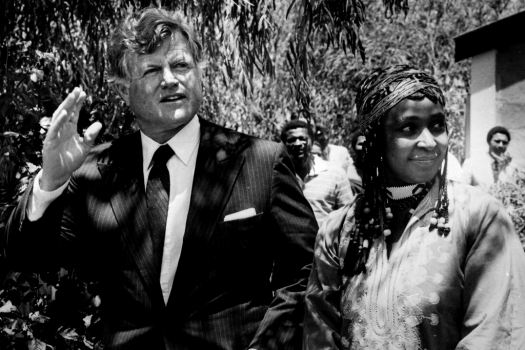 southafrica_08_26_09_meldrum_kennedy-mandela_edit