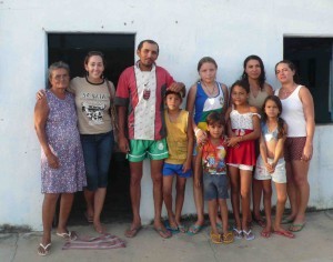 As a Fulbright scholar in northeastern Brazil, Shayna interviewed over a dozen farming families, visiting their farms, staying in their homes, learning about their local farmers market system and agroecological farming.