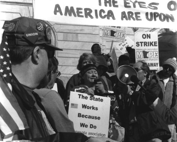 MN State Workers fall of 2001, by Andrew Ciscel