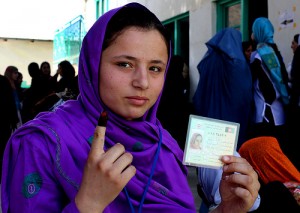 an-afghan-voter-in-the-20-august-2009-presidential-election1