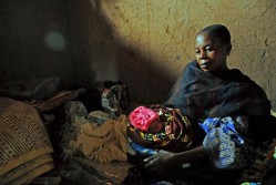 6-11-mother-and-new-born-daughter-near-kayna-drcongo-sipa-press-usa